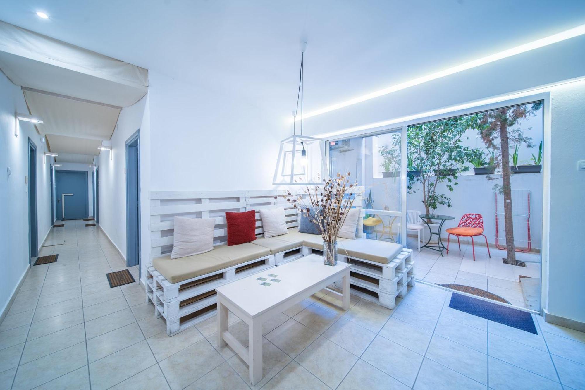 City Center Studios By Cretan Houses 伊拉克利翁 外观 照片