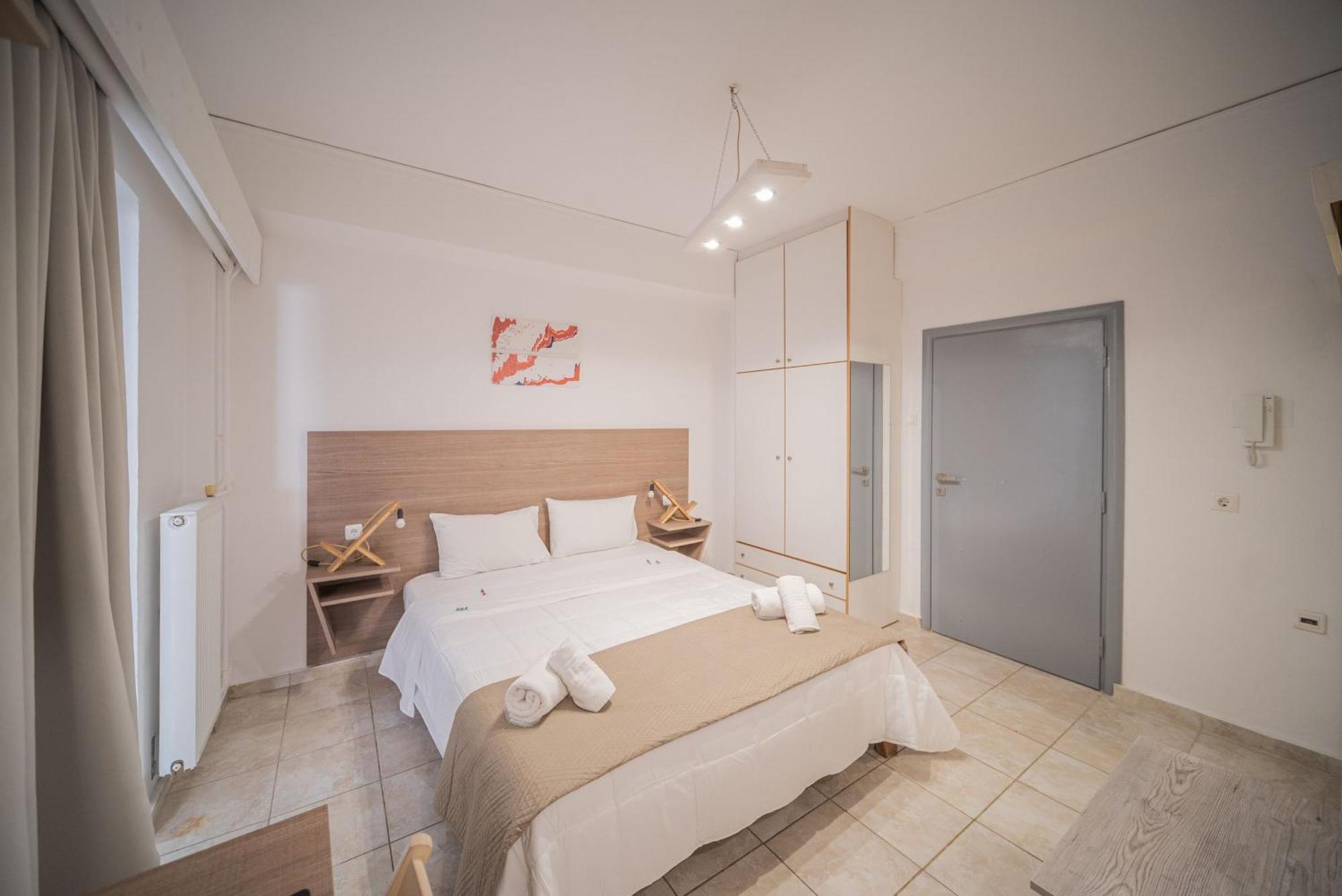 City Center Studios By Cretan Houses 伊拉克利翁 外观 照片