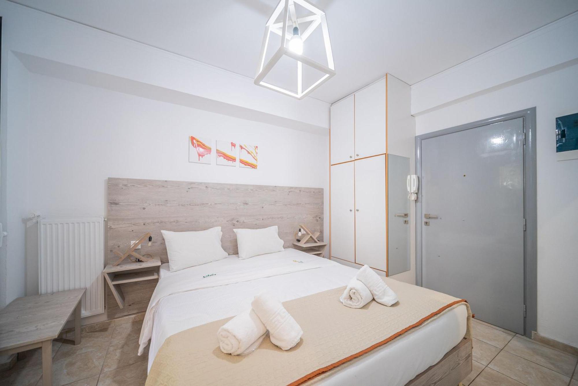 City Center Studios By Cretan Houses 伊拉克利翁 外观 照片