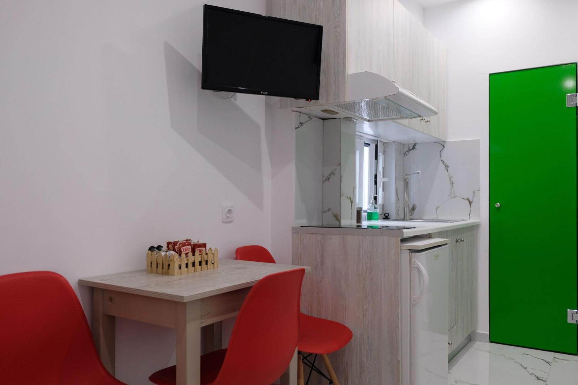 City Center Studios By Cretan Houses 伊拉克利翁 外观 照片